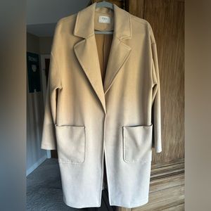 Great Spring or Fall coat! Large, Tan, Soft herringbone texture.